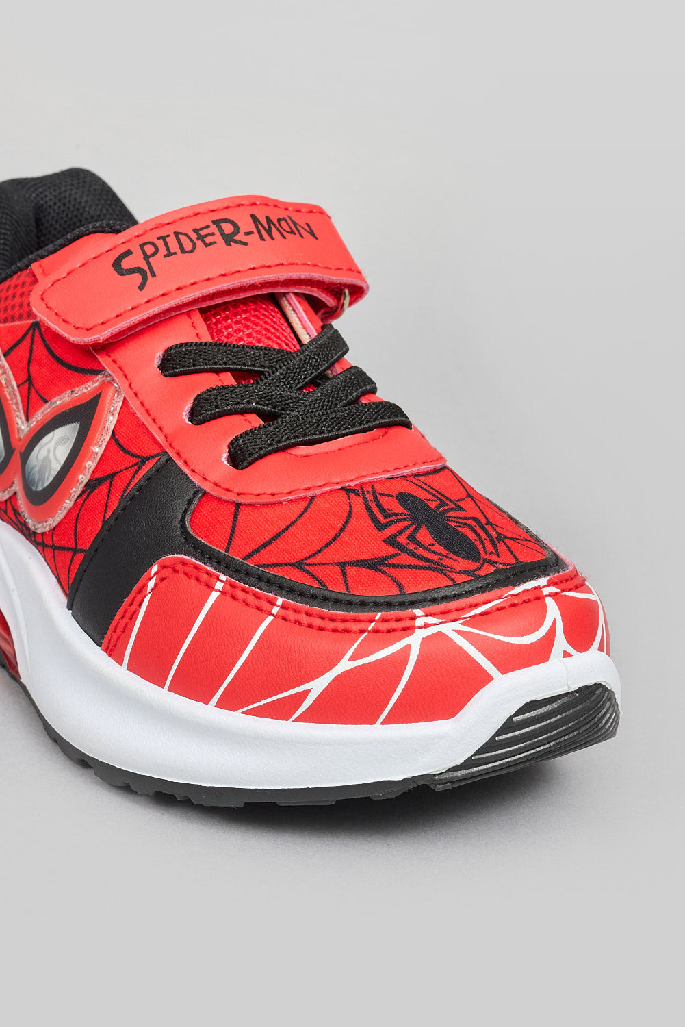 SPIDERMAN FEATURE EYES LIGHTS TRAINER
