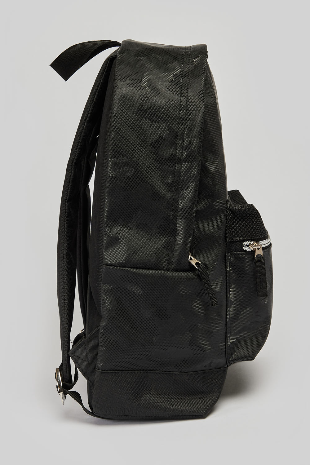 CAMO MESH POCKET BACKPACK