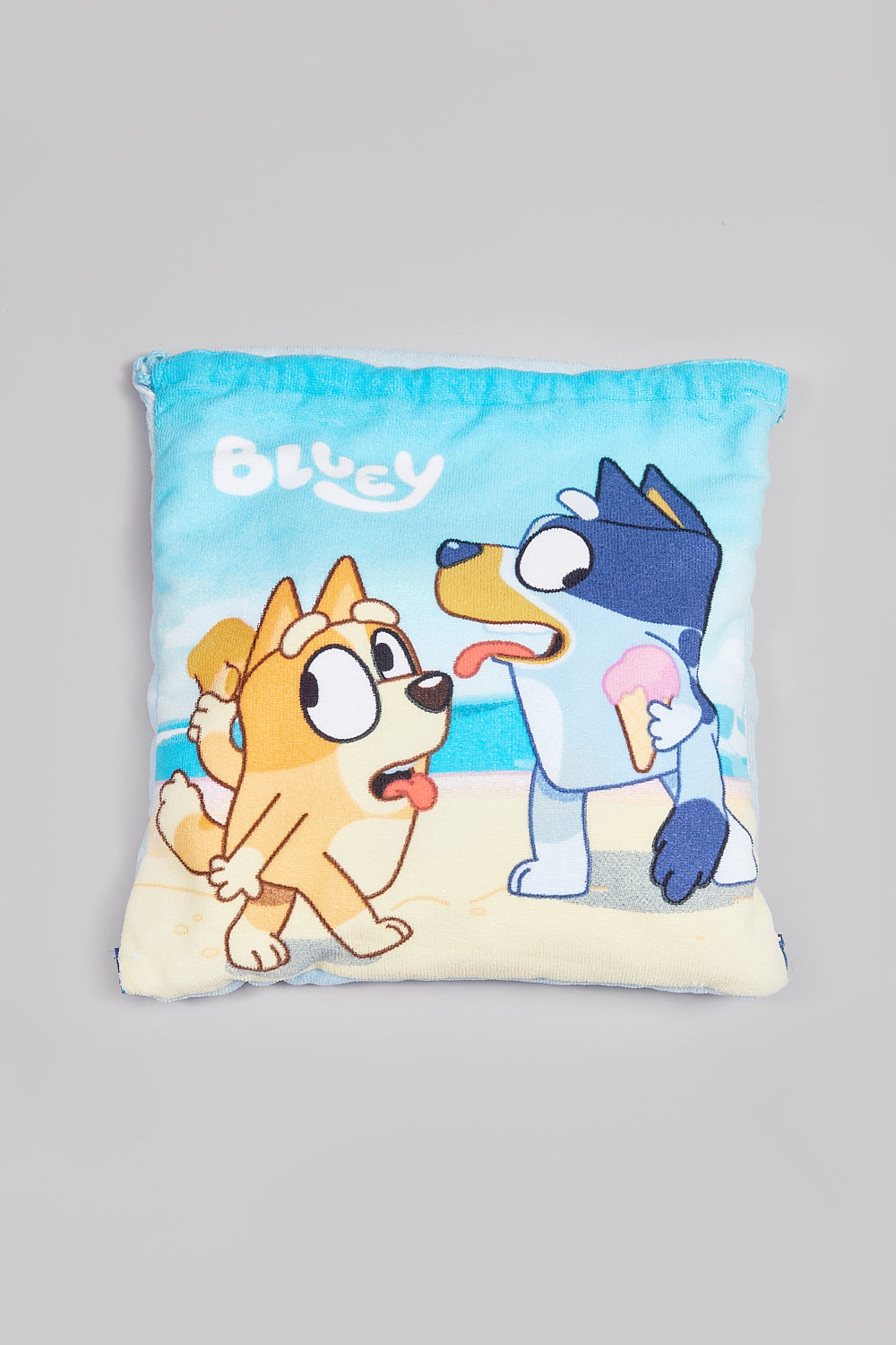 BLUEY ICE CREAM FOLD-OUT TOWEL BACKPACK