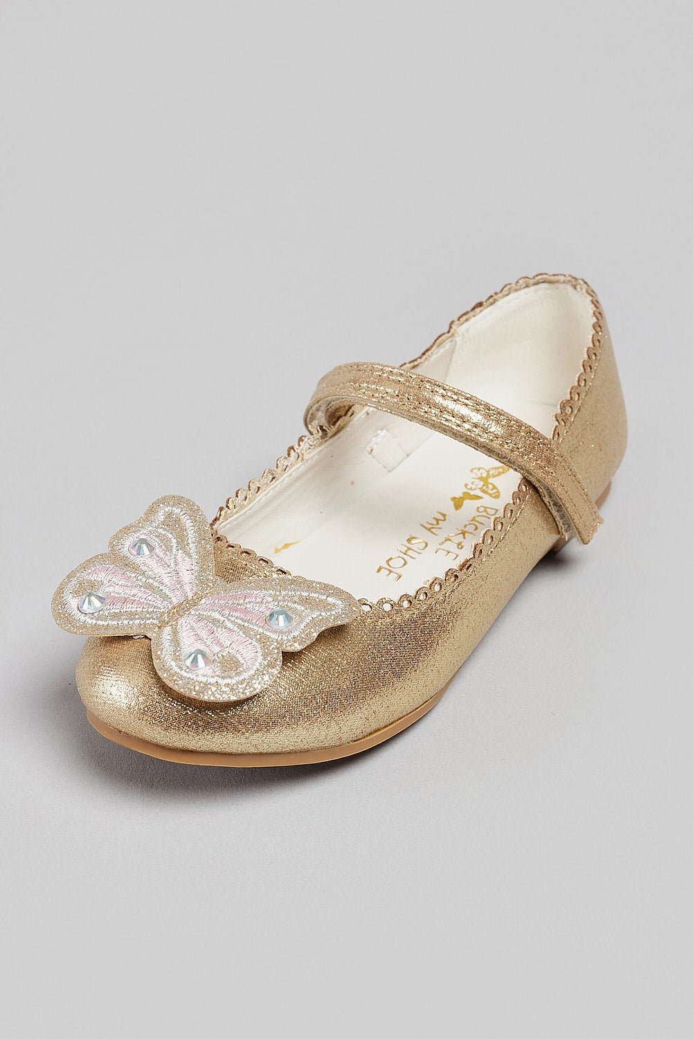 LINNA BUTTERFLY TRIM SHOE