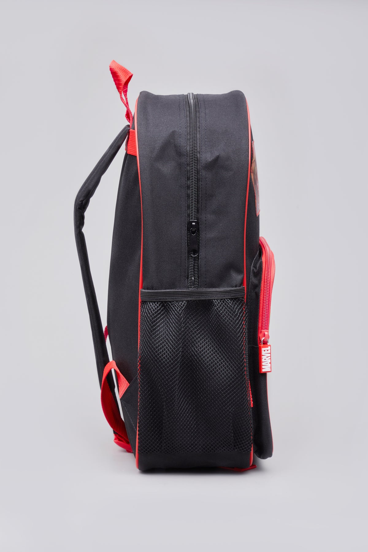 AVENGERS TEAM ALL IN SQUARE POCKET BACKPACK